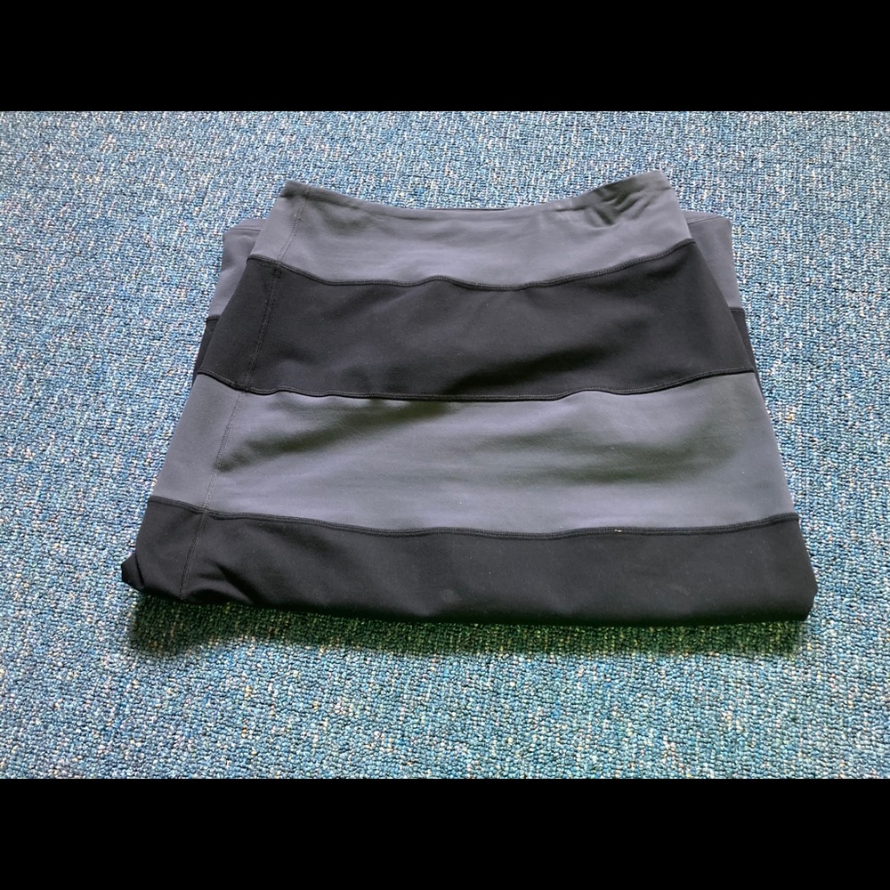 Lululemon striped midi length skirt